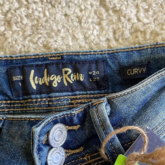 Indigo rein jeans. Multiple sizes - Picture 5 of 6